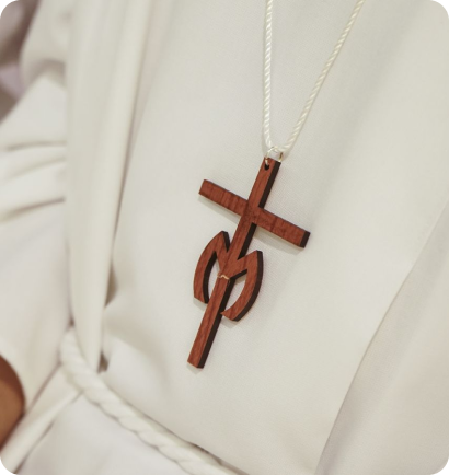 Cruz marianista de madera
